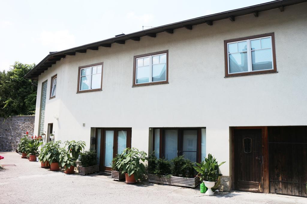 Ferienwohnung Haus zu den Zwei Eichen Perchtoldsdorf Exterior foto